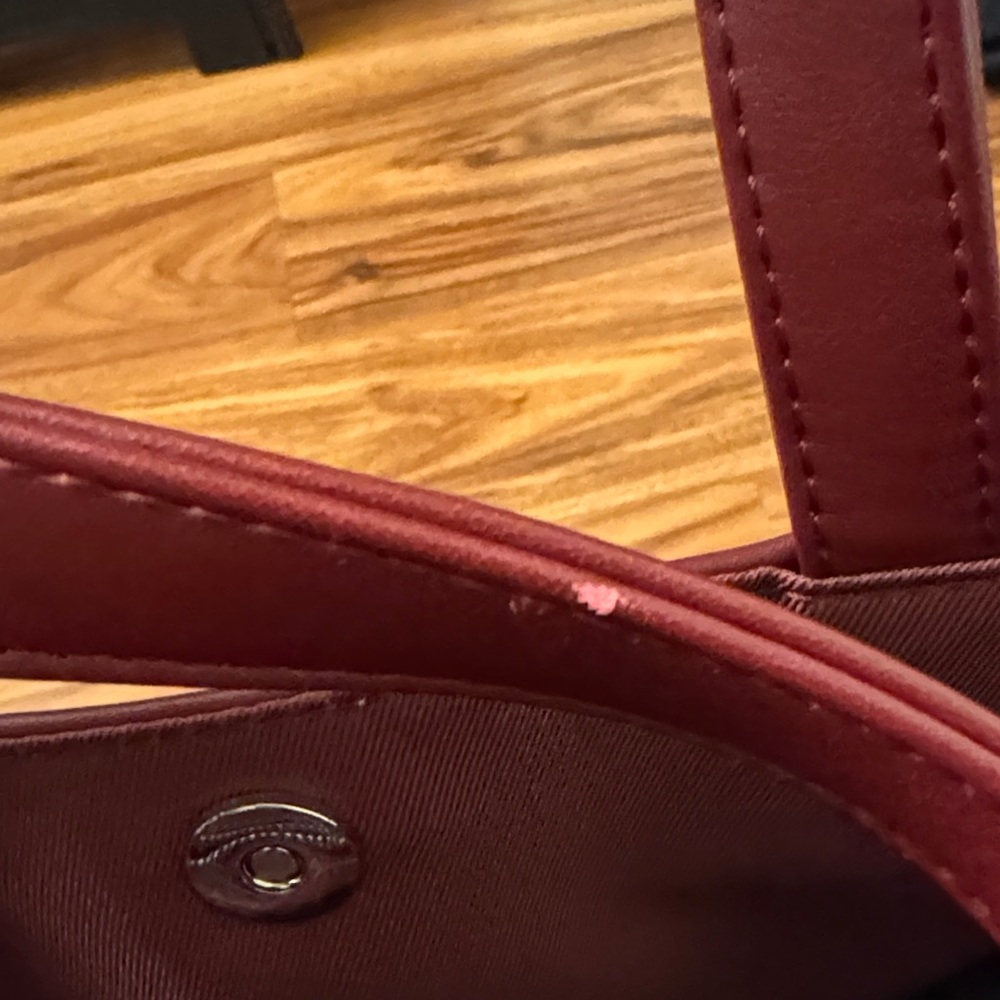 Telfar Burgundy Tote Bag - Oxblood Medium - Picture 3 of 7